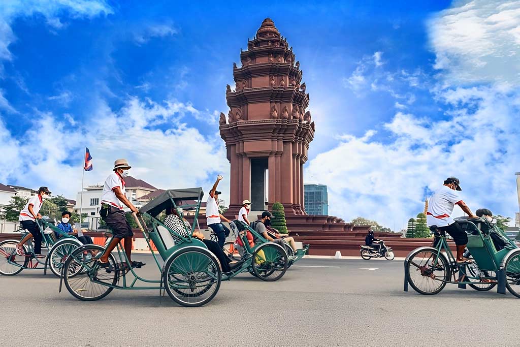 The-Cyclo-of-Cambodia-A-Symbolic-Transportation-Method-with-a-Rich-History-Phnom-Penh-City